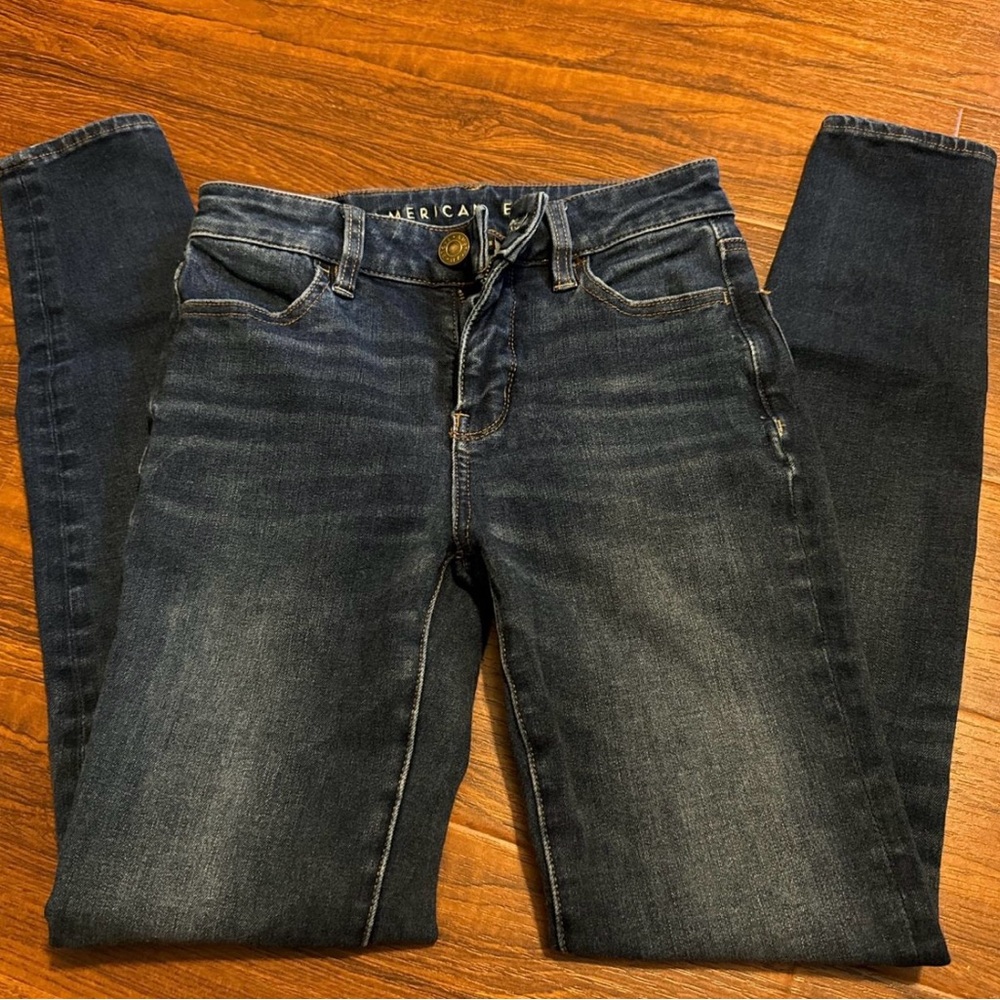 American Eagle Outfitters Blue Skinny Jeans with Vintage Wash
